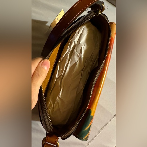 NWT Patricia Nash Avellino Crossbody in Spring Multi Print - Picture 12 of 16